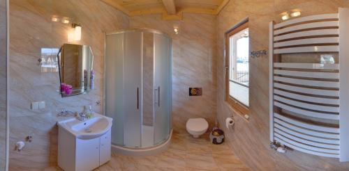 Et badeværelse på Domki Bania