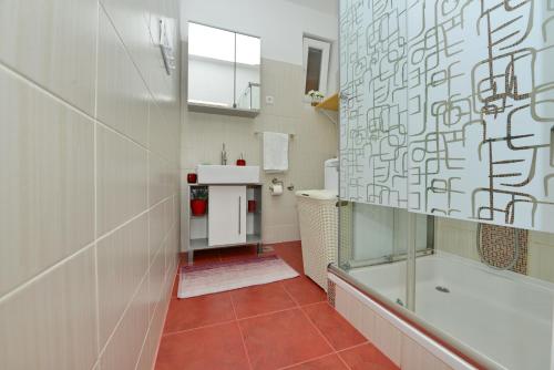 Kúpeľňa v ubytovaní Rock apartman
