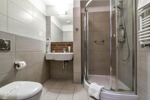 Koupelna v ubytování Hotel SPA Wieniawa