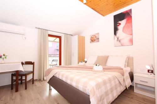 Rooms and Apartment Matosevic