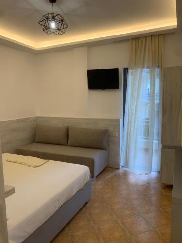Μια τηλεόραση ή/και κέντρο ψυχαγωγίας στο Villa Arberia