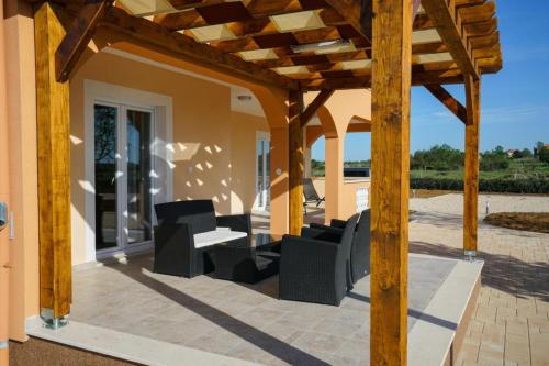 Pool Villa Sofija - Happy Rentals – Photos 4