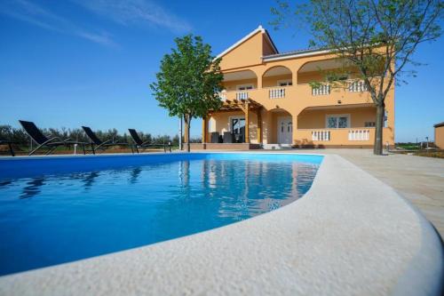 Pool Villa Sofija - Happy Rentals – Photos 3