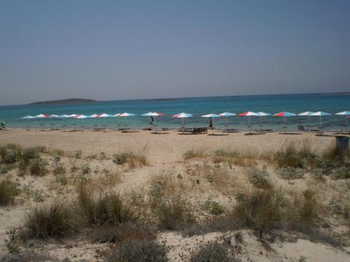 Gallery image of Hotels Kalimera Inn in Elafonisos