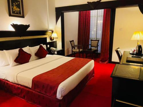 Claridge Hotel - Dubai – Photos 2