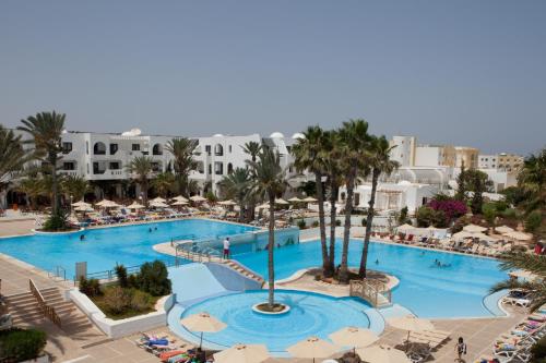 an overhead view of a swimming pool at a resort at Seabel Aladin Djerba in Aghīr