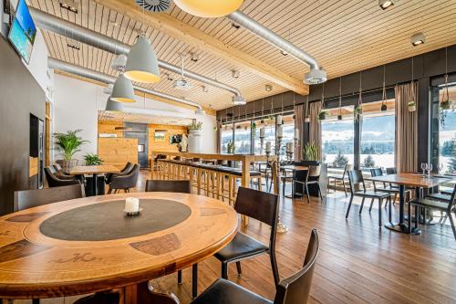 Ресторан / где поесть в Swiss Mountain Golf-Restaurant Gonten