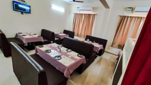 Χώρος καθιστικού στο Fortune Village Hotel
