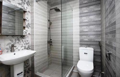 Ένα μπάνιο στο Studio Apartment in Yerevan and Tours in Armenia