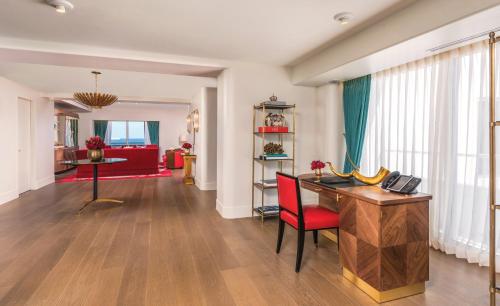 Χώρος καθιστικού στο Faena Hotel Miami Beach