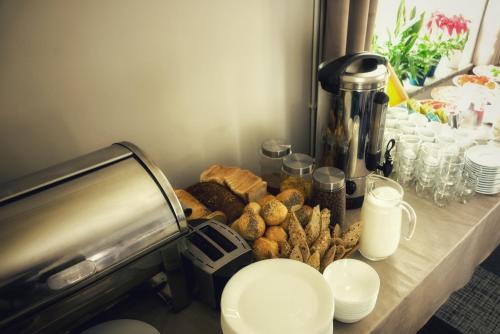 Comida en la casa de huéspedes o alrededores