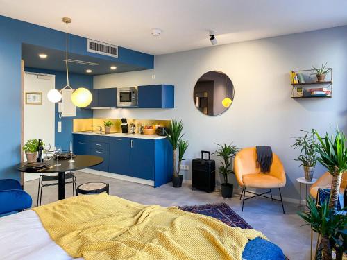Η κουζίνα ή μικρή κουζίνα στο Astoria Apartments