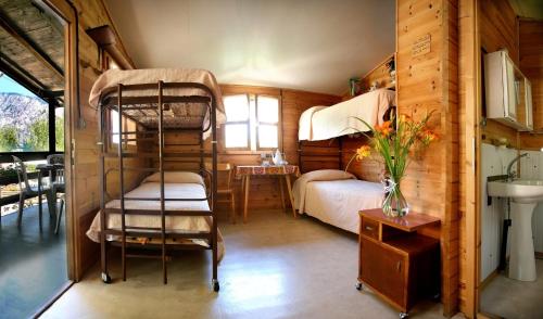Postel nebo postele na pokoji v ubytování Camping Alpino - Nature Village
