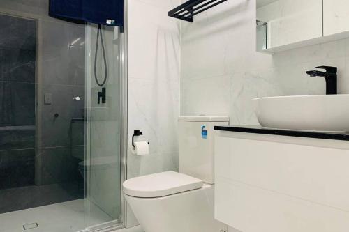 Southbank Modern Luxe Apartment tesisinde bir banyo