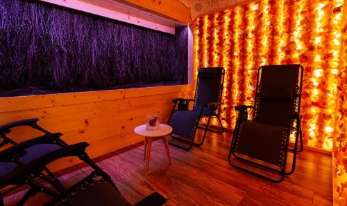 Gallery image of Willa Dorota SAUNA NA WYŁĄCZNOŚĆ, GROTA SOLANKOWA in Białka Tatrzanska