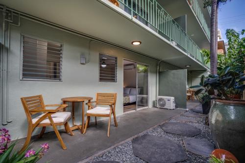 Balkoni atau teres di Aloha Suites Waikiki