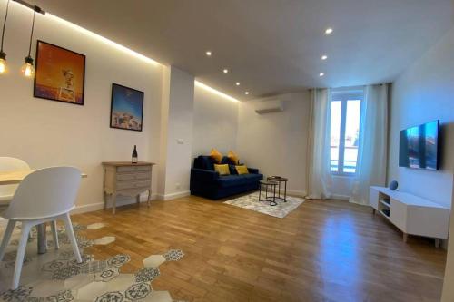 C016-Magnifique appartement de standing au coeur du Suquet