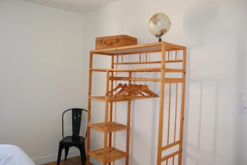Postel nebo postele na pokoji v ubytování Gîte de l'Échaudi