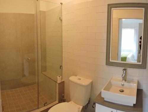 Ванна кімната в Capevistas High Cape