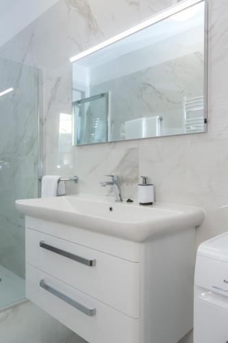 Ένα μπάνιο στο Apartmani Villa Paulo