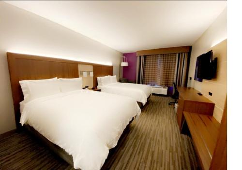 Postel nebo postele na pokoji v ubytování Holiday Inn Express Quantico - Stafford by IHG
