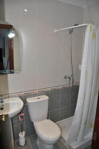 Bilik mandi di Villachipi