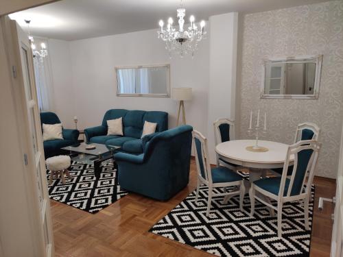 Zona d'estar a Apartment Dajak Centar