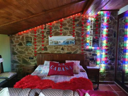 Ένα ή περισσότερα κρεβάτια σε δωμάτιο στο Cozy studio in Valencia de Alcántara 25 m² lovely garden