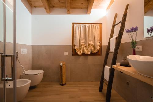 Ванна кімната в Alla Vecchia Contrada B&B