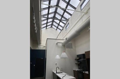 Koupelna v ubytování 3E-*New* 5 min to UPMC Shadyside, sleeps 4
