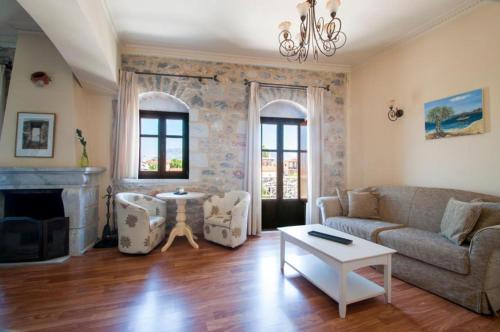Posezení v ubytování Areos Polis Boutique Hotel