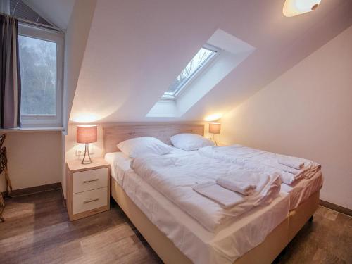 Dünenpark Binz - Komfortplus Ferienwohnung mit 2 Schlafzimmern und Balkon im Dachgeschoss 032 photo 3
