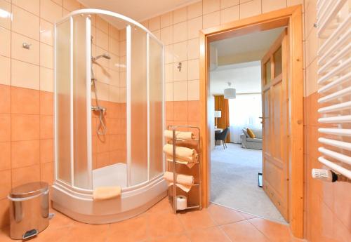 Kúpeľňa v ubytovaní Noclegi Mosorny Groń