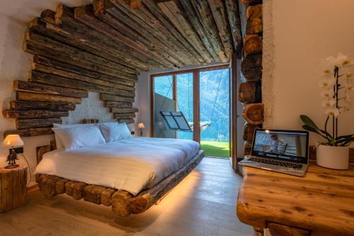 Foto da galeria de Hotel Chalet Al Foss em Vermiglio