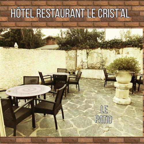 Restaurace v ubytování Le Crist'Al, hôtel et restaurant, partiellement climatisé, en front de mer et centre ville