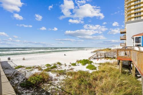 Vacation Station by Book That Condo – Photos 4