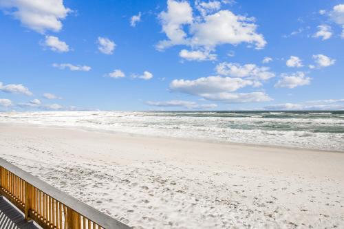 Vacation Station by Book That Condo – Photos 3