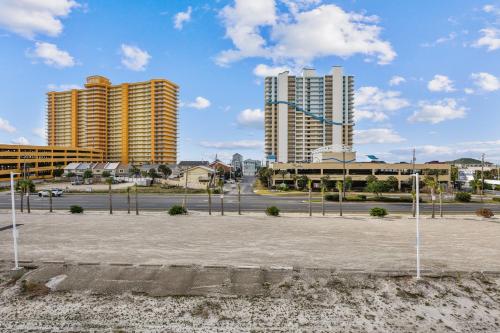 Vacation Station by Book That Condo – Photos 2