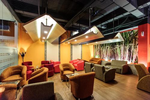 Posezení v ubytování HOM Hotel Kudus by Horison Group