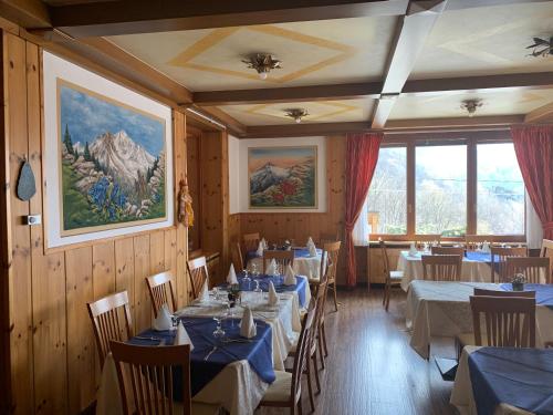 Restaurace v ubytování Hotel Genzianella