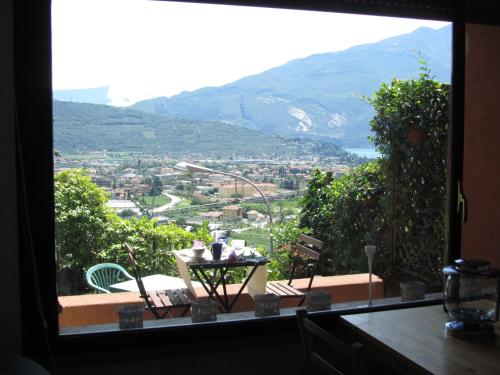 Gallery image of Appartamento OLIVO in Riva del Garda