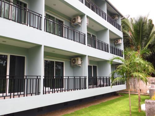 Bangunan di mana terletaknya hotel