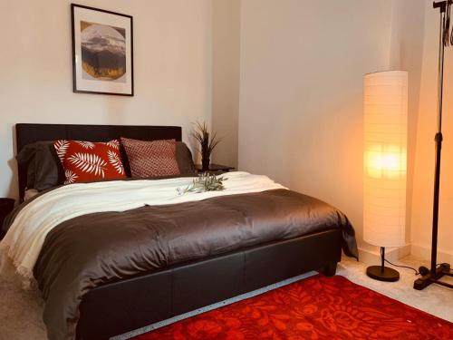 Stylish, Spacious & Luxurious Home - Parking