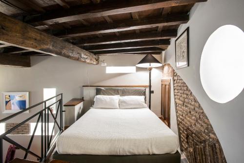 Charming Pantheon Apt in the heart of Rome