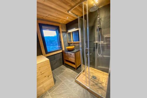 Gallery image of Gîte avec jacuzzi privatif in Crots