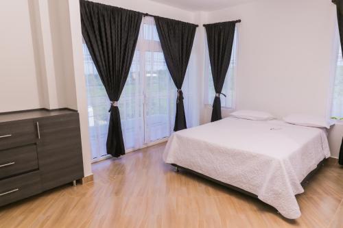 Fotografie z fotogalerie ubytování MALIBU HOUSE v destinaci Salina de Rey