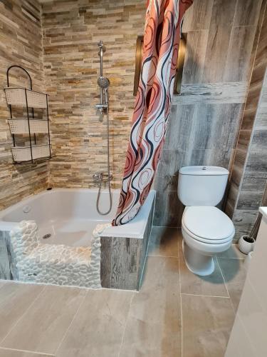 Bilik mandi di Apartamento completo Plaza España II