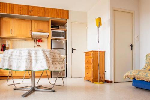 Charming Studio Between Beach And Port – Photos 3