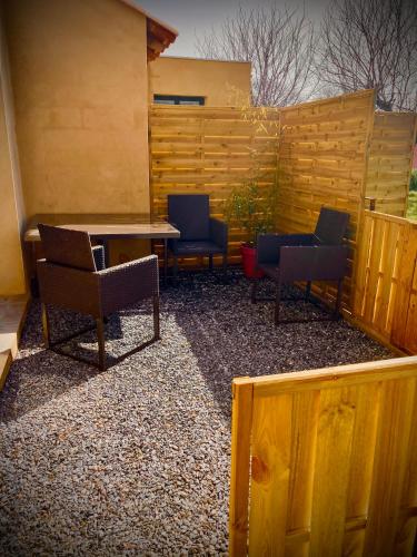Χώρος καθιστικού στο Lodging Au Milieu des Vignes & des Étoiles