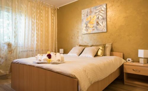 Gallery image of GOLDEN APARTMENT BANEASA in Bucharest